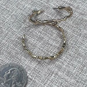 Stella & Dot gold coral earrings